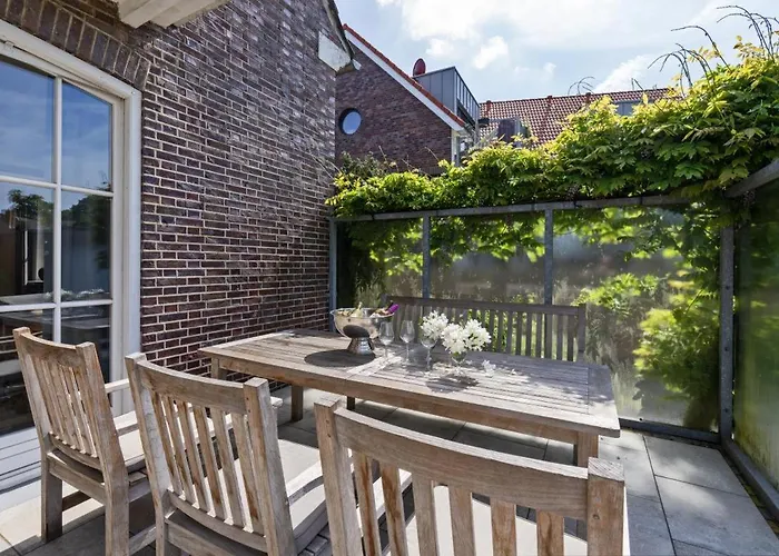 Stadtvilla Heimatliebe Direkt Am Park Und Citynah Gelegen Fuer Bis Zu 5 Personen, Haustiere Willkommen *